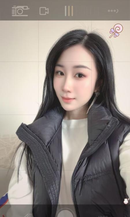 崇川颜值小烧妇