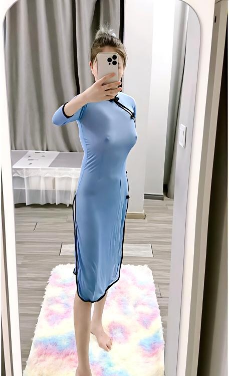 性感女神过年不打烊