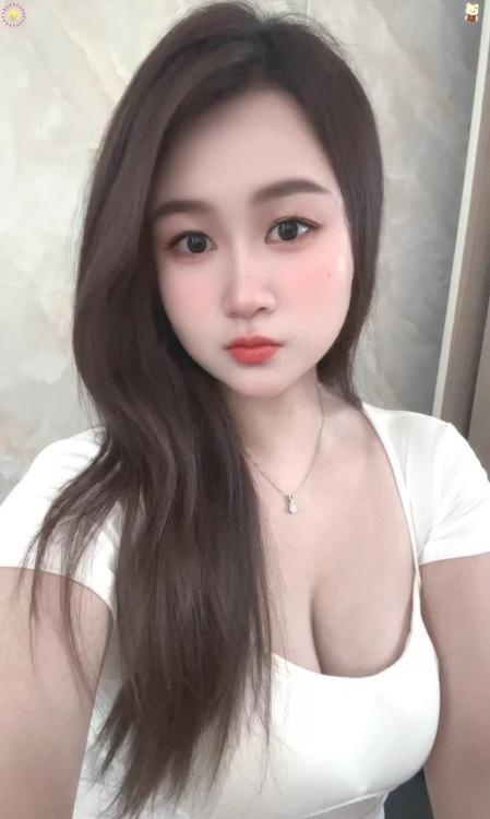 渝北性感大奶萱萱