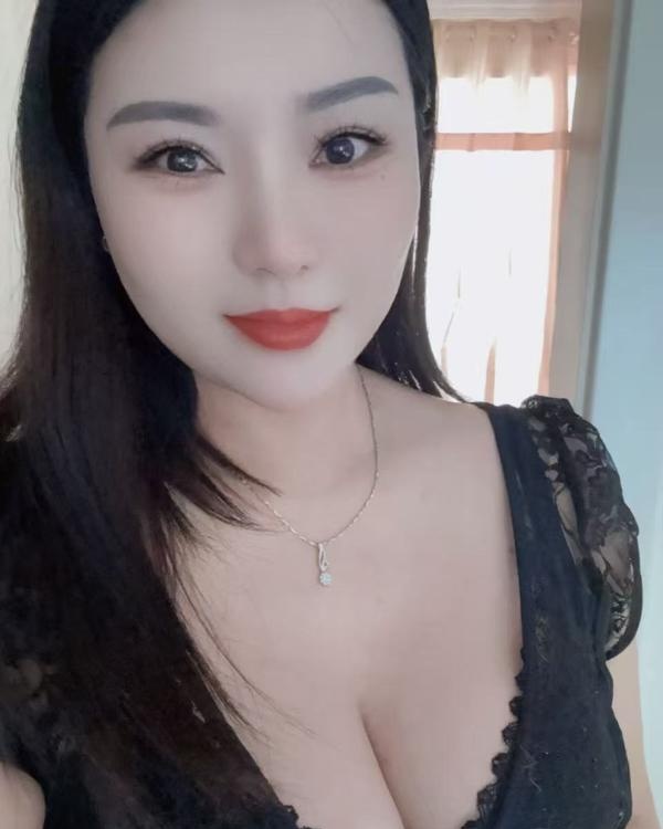 碑林区风骚月儿