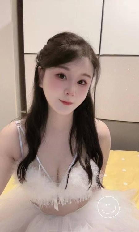 倒立萧莞式糖糖