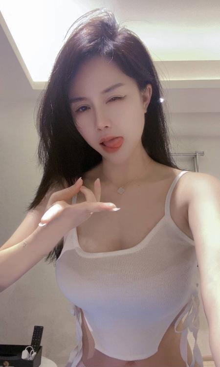 民治大胸骚妹可可