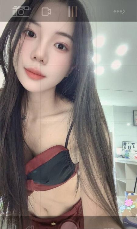 吴江彤彤