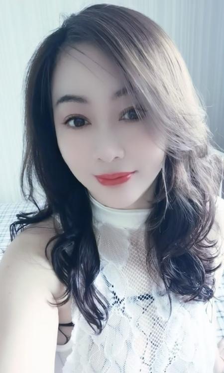 妩媚风情老板娘媚儿