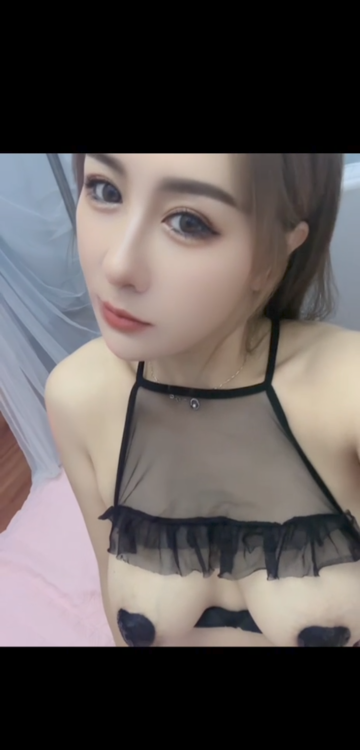 黄埔气质骚货彤彤