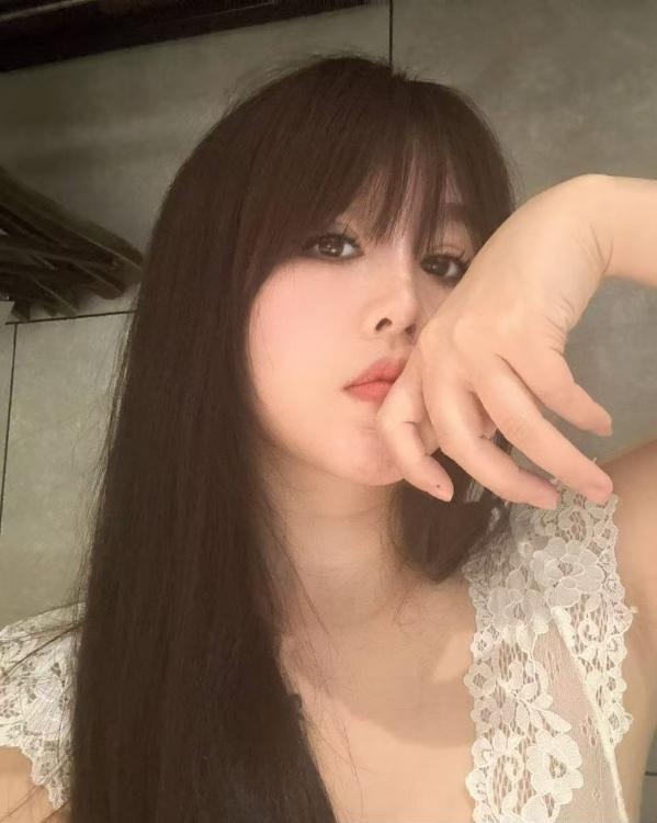 青岛E奶骚妇曦曦