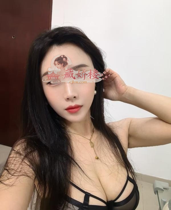 高颜值性感小雅