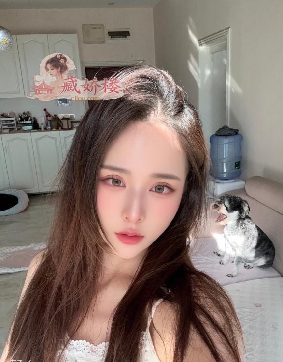 性感黑丝长腿妹